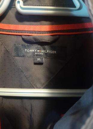 Фирменная курточка-ветровочка tommy hilfiger оригинал8 фото