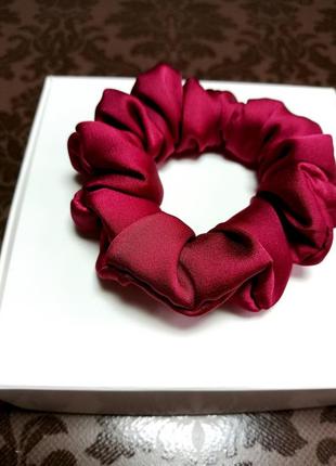Шовкова резинка для волосся, скранч колір viva magenta
