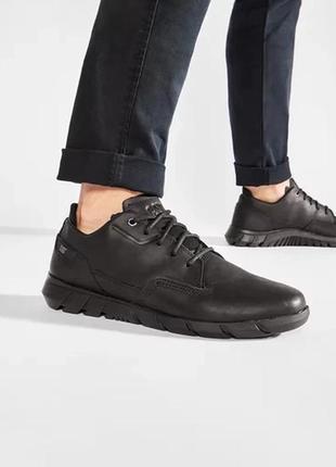 Сникерсы caterpillar camberwell black