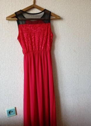 Сукня червона довга.4 фото