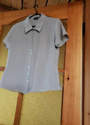 Женская блузка 46 размера