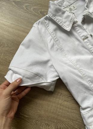 Біла якісна джинсова сукня з кишеньками бавовна з коротким рукавом lefties denim m7 фото