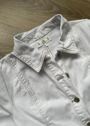 Біла якісна джинсова сукня з кишеньками бавовна з коротким рукавом lefties denim m10 фото