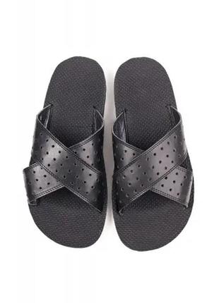 Чоловiчi шльопанцi