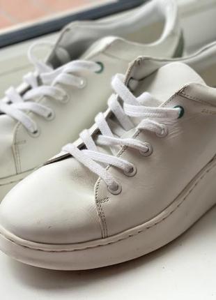 Білі шкіряні кросівки/кеди2 фото