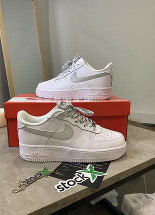 Женские кроссовки nike air force 1 low white silver swoosh / smb