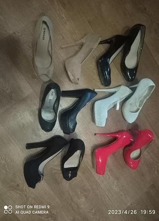 Туфли лак лодочки замш гипюр 37 39 40 новые б/у