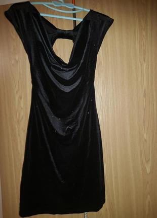 Вечернее бархатное платье с люрексом и бантом на спине2 фото