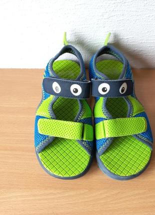 Суперовые босоножки с мигалками f&f 31 р. стелька 19,5 см