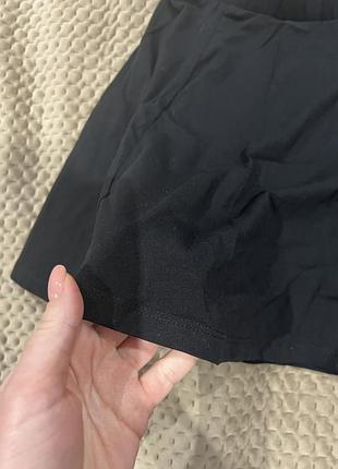 Базовая черная юбка 2