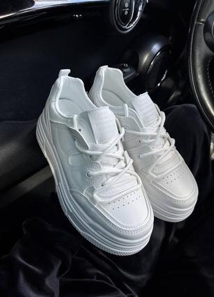 Жіночі кросівки 🔥