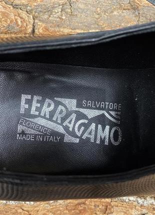 Оксфорди salvatore ferragamo 42.5 розмір туфлі натуральна шкіра італія9 фото