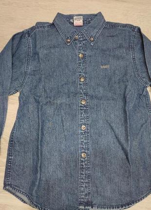 Джинсовая рубашка