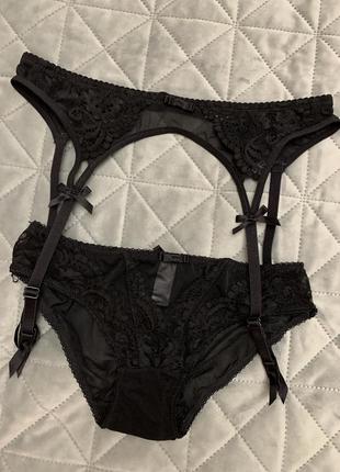 Женское белье пояс с трусиками размер s