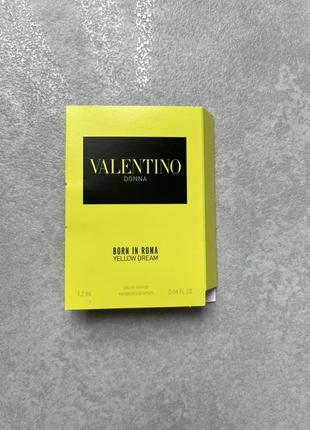 Пробники valentino born in roma