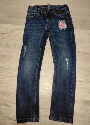 Джинсы