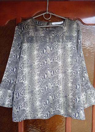 Стильна блуза зміїний принт