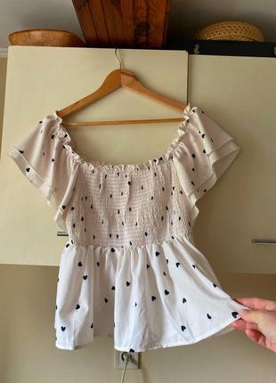 Стильная кофта, топ в сердечках, топ с открытыми плечами