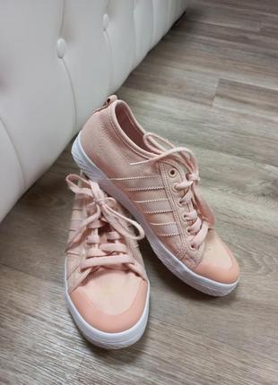 Кеди adidas р.38