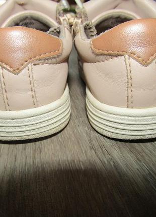 Красивые туфельки для девочки zara 3