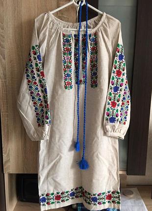 Сукня з вишивкою 2