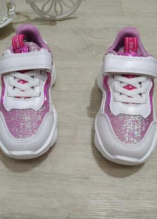 Кроссовки р 27,28,29,30 6