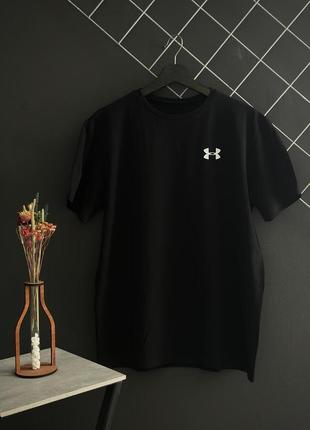 Футболка базовая черная с принтом under armour