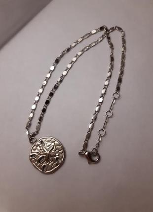 Цепь с подвеской песочный долларов, хорошее состояние