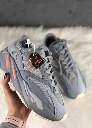 Шикарные стильные кроссовки adidas yeezy 700 inertia.1 фото