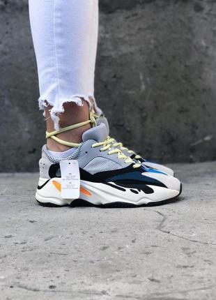Жіночі кросівки tenu adidas yeezy wave runner 7003 фото