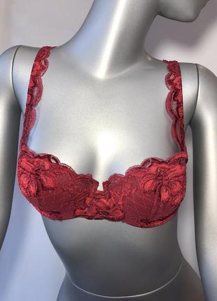 Бюстгальтер лиф кружевной с глубоким декольте mark&spencer