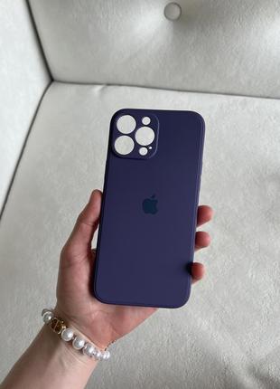 Фіолетовий баклажановий силіконовий чохол з яблучком для iphone 13 pro max з мікрофіброю.1 фото