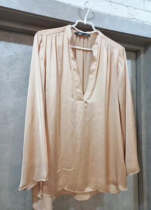Очень красивая, невероятно нежная, стильильная,фирменга блузка