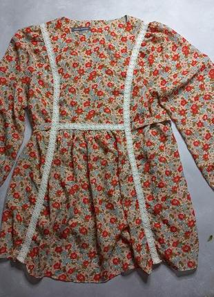 Блуза в цветочный принт boohoo