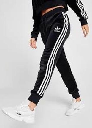 Спортивный костюм adidas3 фото