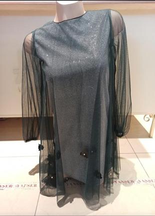 Платье праздничное