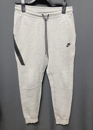 Спортивные штаны nike tech fleece6 фото