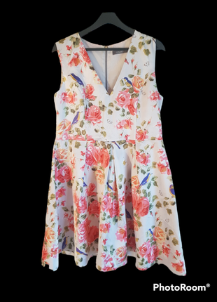 Праздничное атласное платье oasis