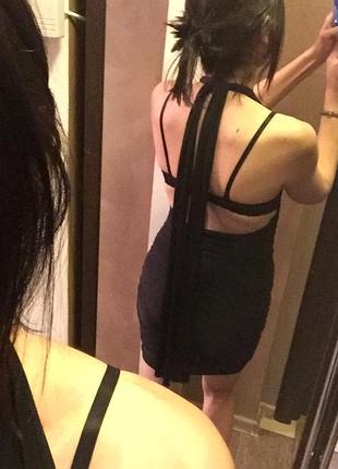 Маленька чорна сукня 6