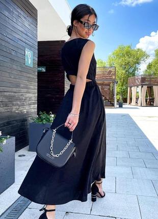 Женское черное длинное летнее платье с вырезом на спине
