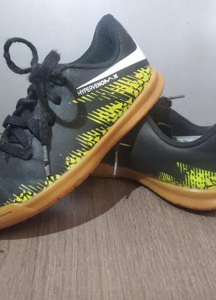 Кросівки футзалки nike hypervenom розмір 27