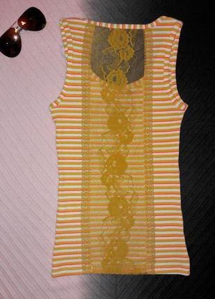 Яркая майка с ажурным кружевной спинкой от estasi