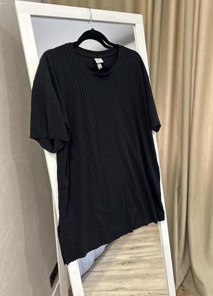 H&m удлиненная базовая черная футболка в рубчик