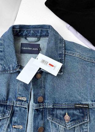 Куртка жіноча  calvin klein jeans3 фото