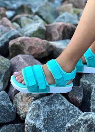 Шикарные женские сандалии adidas в бирюзовом цвете (весна-лето-осень)😍9 фото
