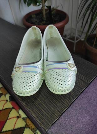 Туфли для девочки