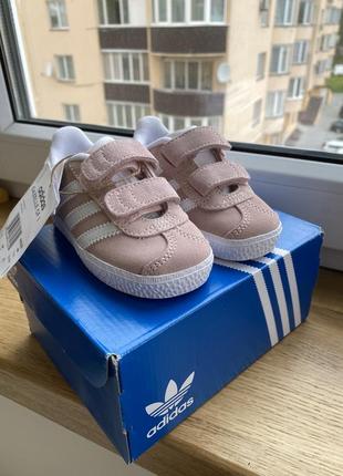 Кроссовки детские adidas gazelle р.22,53 фото