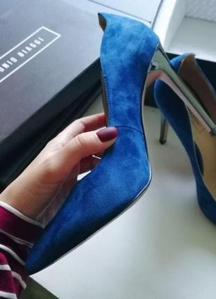 Жіночі замшеві туфлі antonio biaggi2 фото