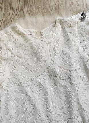 Короткое белое ажурное платье трапеция свободное гипюр вышивка короткий рукав7 фото