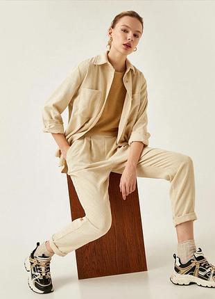 Классного качества брюки в рубчик/ вельвет